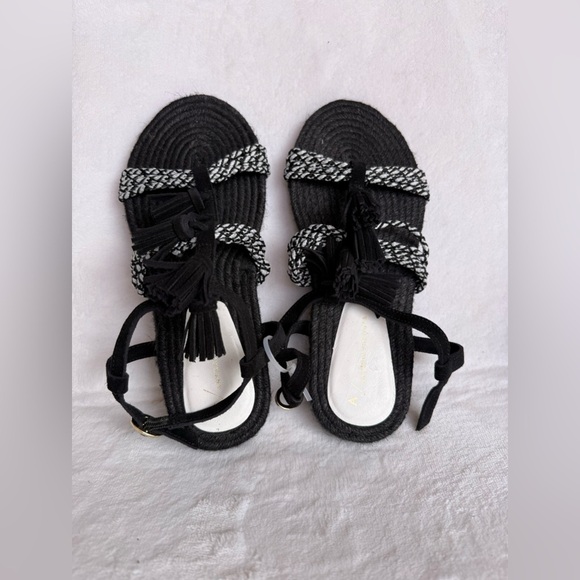 NWT Anthropologie fringed rope sandals size 7M  black and white - Picture 1 of 15